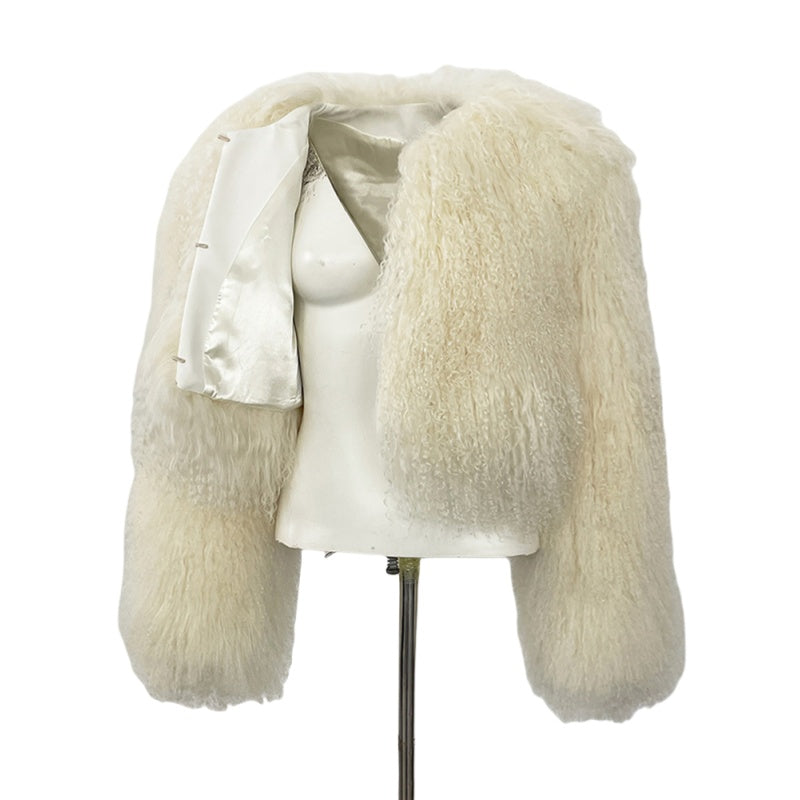 2026 Winter Women's Genuine Sheepskin Fur Overcoat Thick Breathable Short Fashion